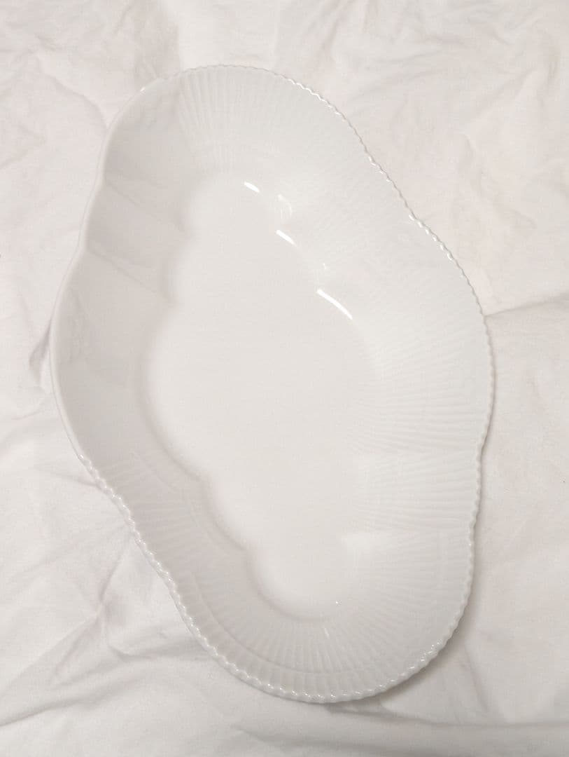 ブ*ル様 ロイヤルコペンハーゲン オーバルディッシュブルーエレメンツ