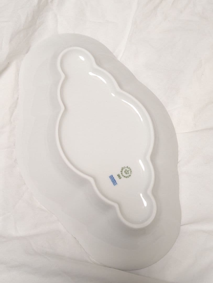 ブ*ル様 ロイヤルコペンハーゲン オーバルディッシュブルーエレメンツ