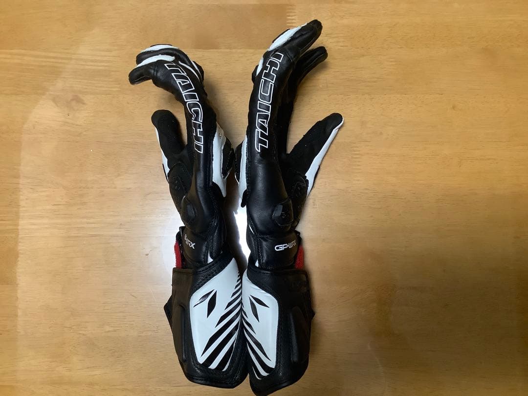 RS TAICHI タイチ レーシンググローブ GP-WRX L 新同 白／黒