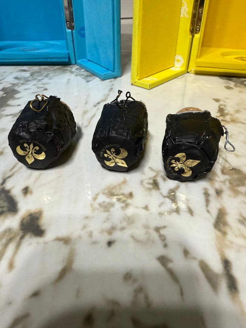 ディーロックベティシャンパン空瓶と箱3セット