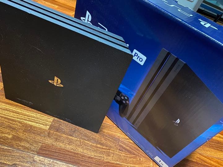 PlayStation 4 pro 1TB 動作確認済み コントローラー❌