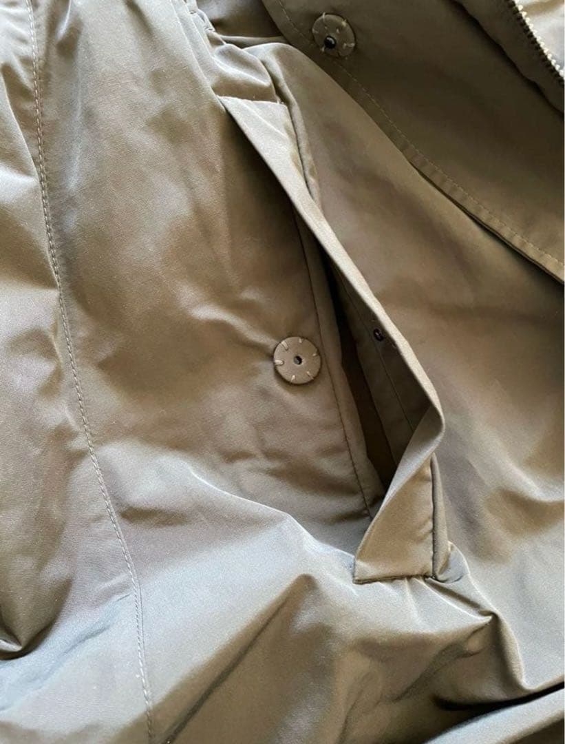 k*e様 美品エスマックスマーラカーキ 撥水テクニカルナイロンタフタロングコート