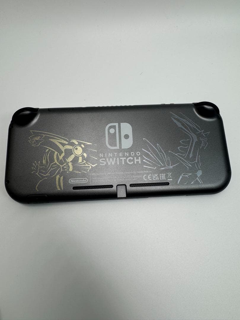 【極美品】完品 ニンテンドースイッチライト ディアルガ・パルキア 本体