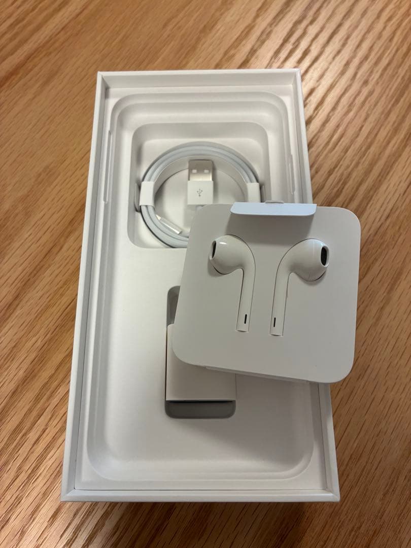 Apple iPhone XS Max 256GB シルバー