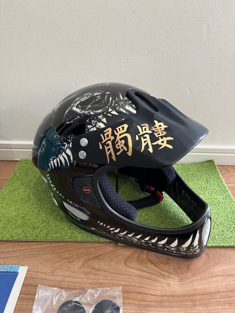 RED mt1 XL スノーボード　ヘルメット