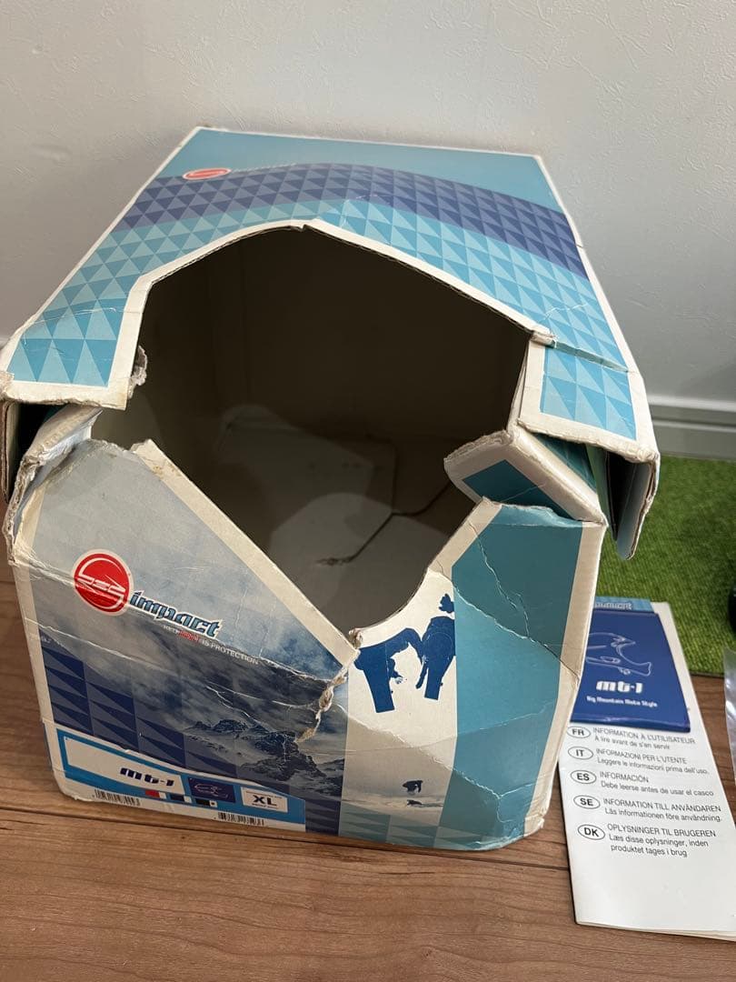 RED mt1 XL スノーボード　ヘルメット