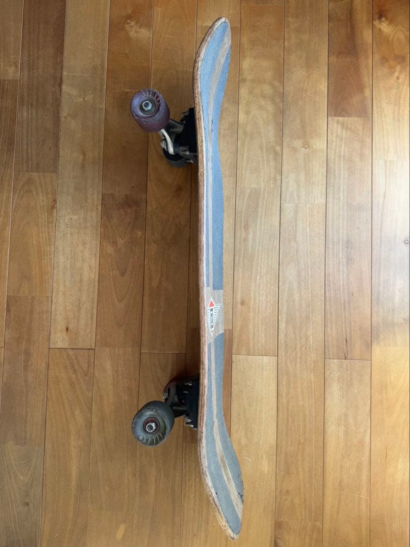 レイバービー タロット カード スケートボード