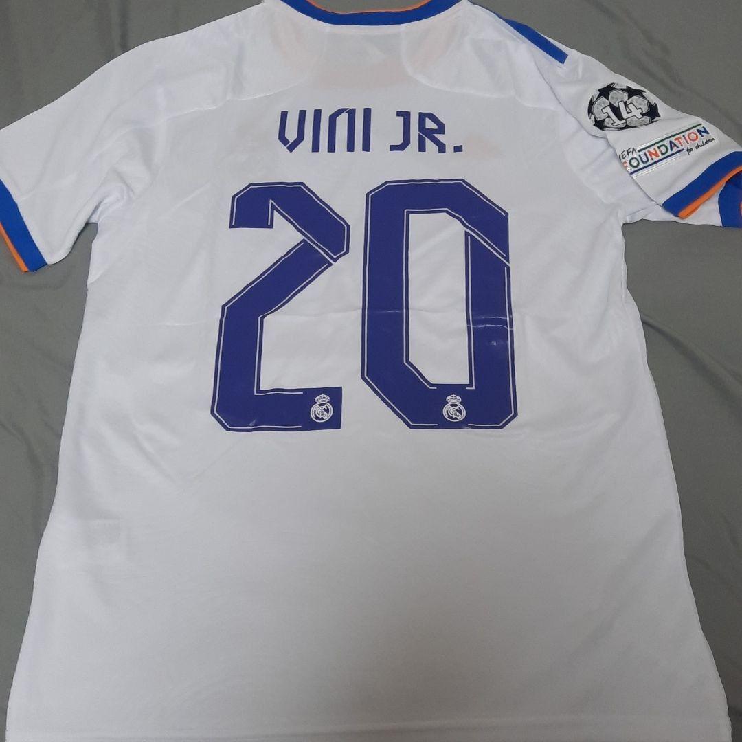 #20ヴィニシウスジュニオールレアル・マドリード 21/22ホームユニフォーム