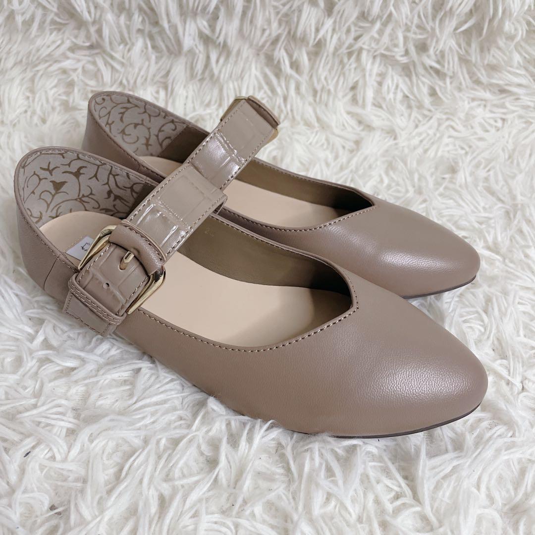 【新品】HIMIKO 卑弥呼 ベルトデザインバブーシュ ベージュ 23cm