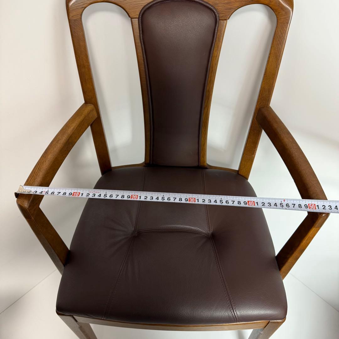 良品　karimoku ダイニングチェア アーム付き　肘掛け