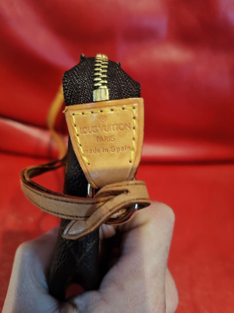 Louis Vuitton 　ルイヴィトン　ショルダーバッグ