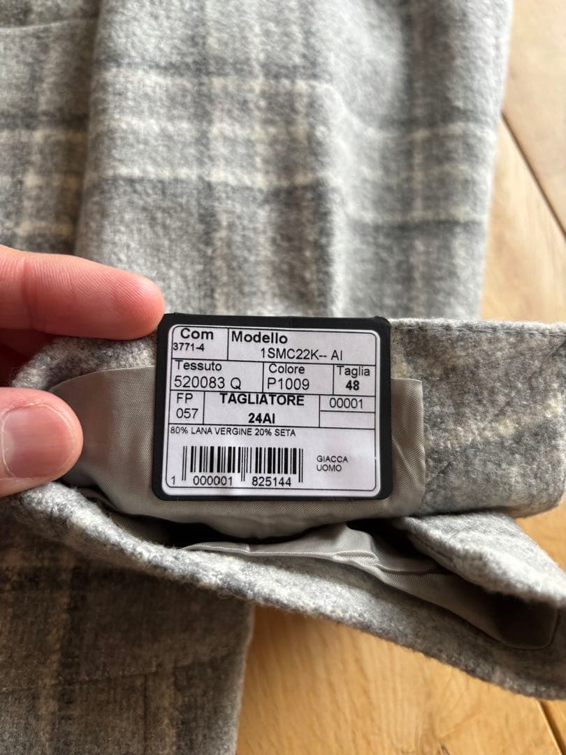 ※専用ページ 未使用　TAGLIATORE フランネルジャケット 48 グレー系