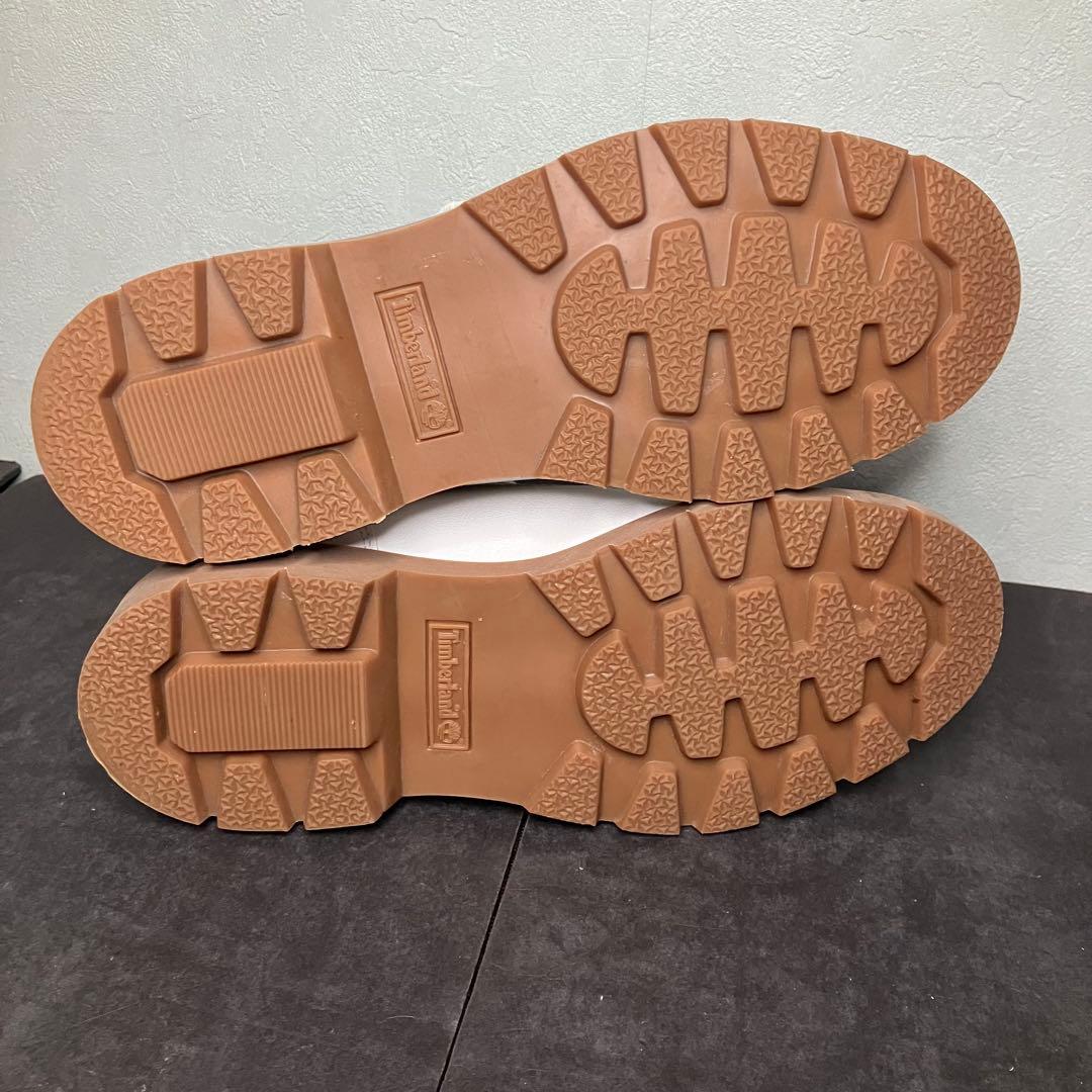 美品　ティンバーランド　チャッカブーツ　限定モデル　ホワイト　メンズ　代え紐付き