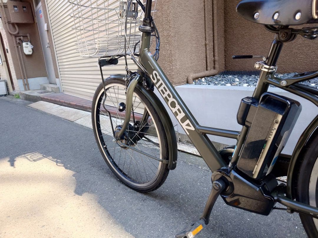 大阪府　ブリヂストン　電動アシスト自転車 オリーブグリーン