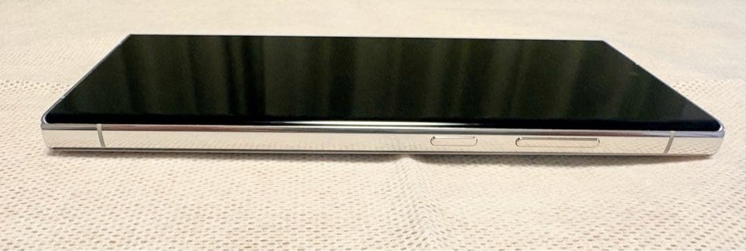 Samsung Galaxy S23 Ultra クリーム　香港版　箱、付属品付