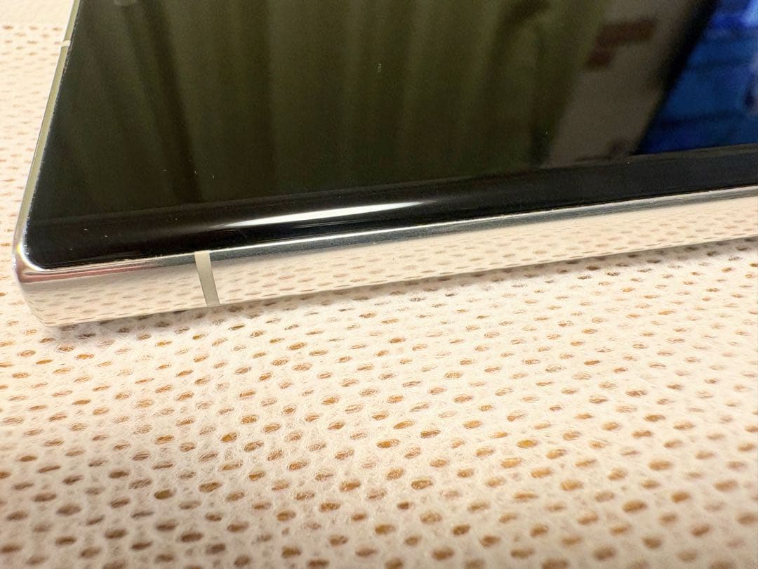 Samsung Galaxy S23 Ultra クリーム　香港版　箱、付属品付