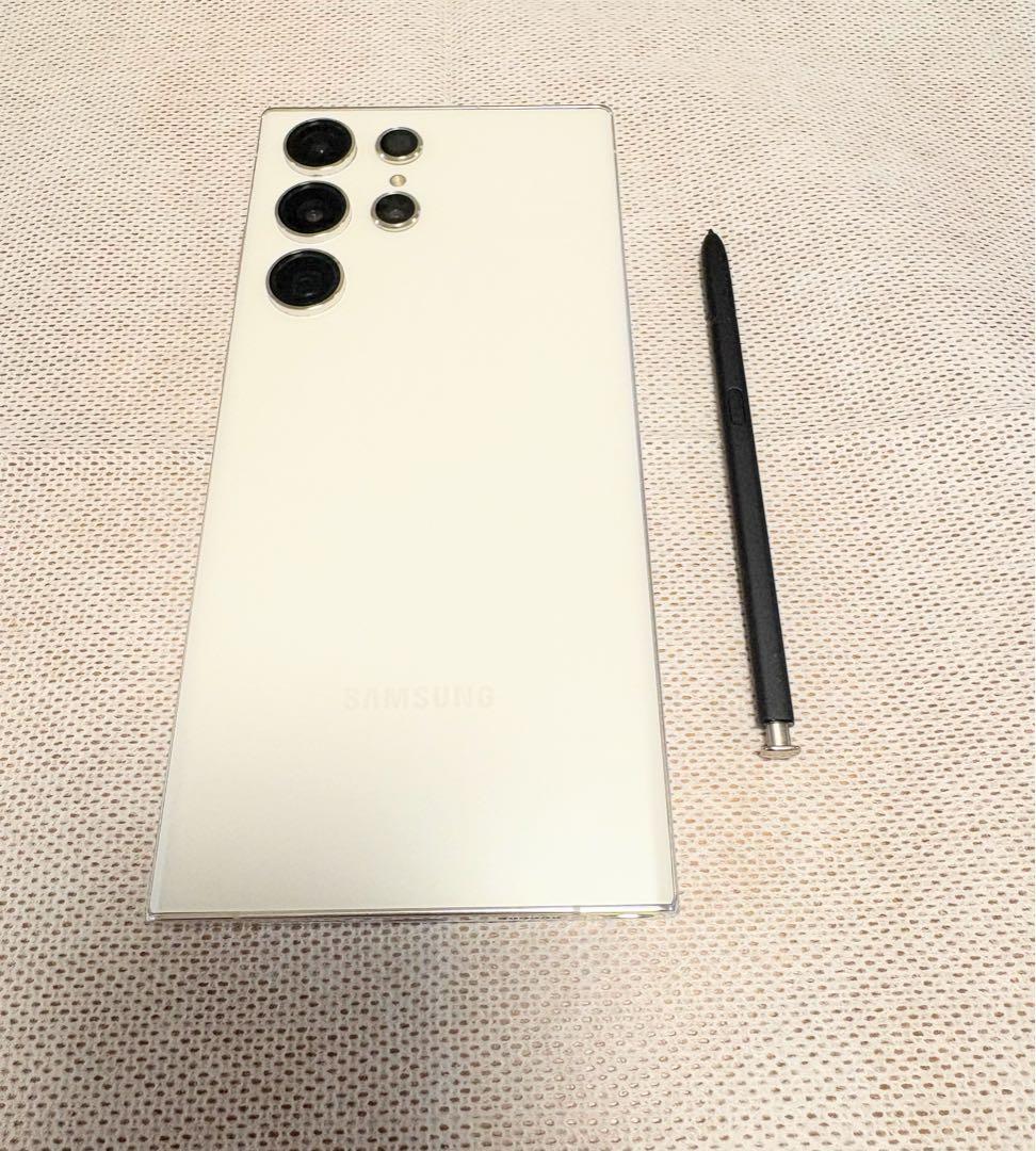 Samsung Galaxy S23 Ultra クリーム　香港版　箱、付属品付