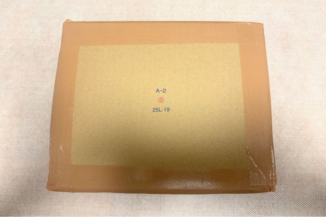 Samsung Galaxy S23 Ultra クリーム　香港版　箱、付属品付