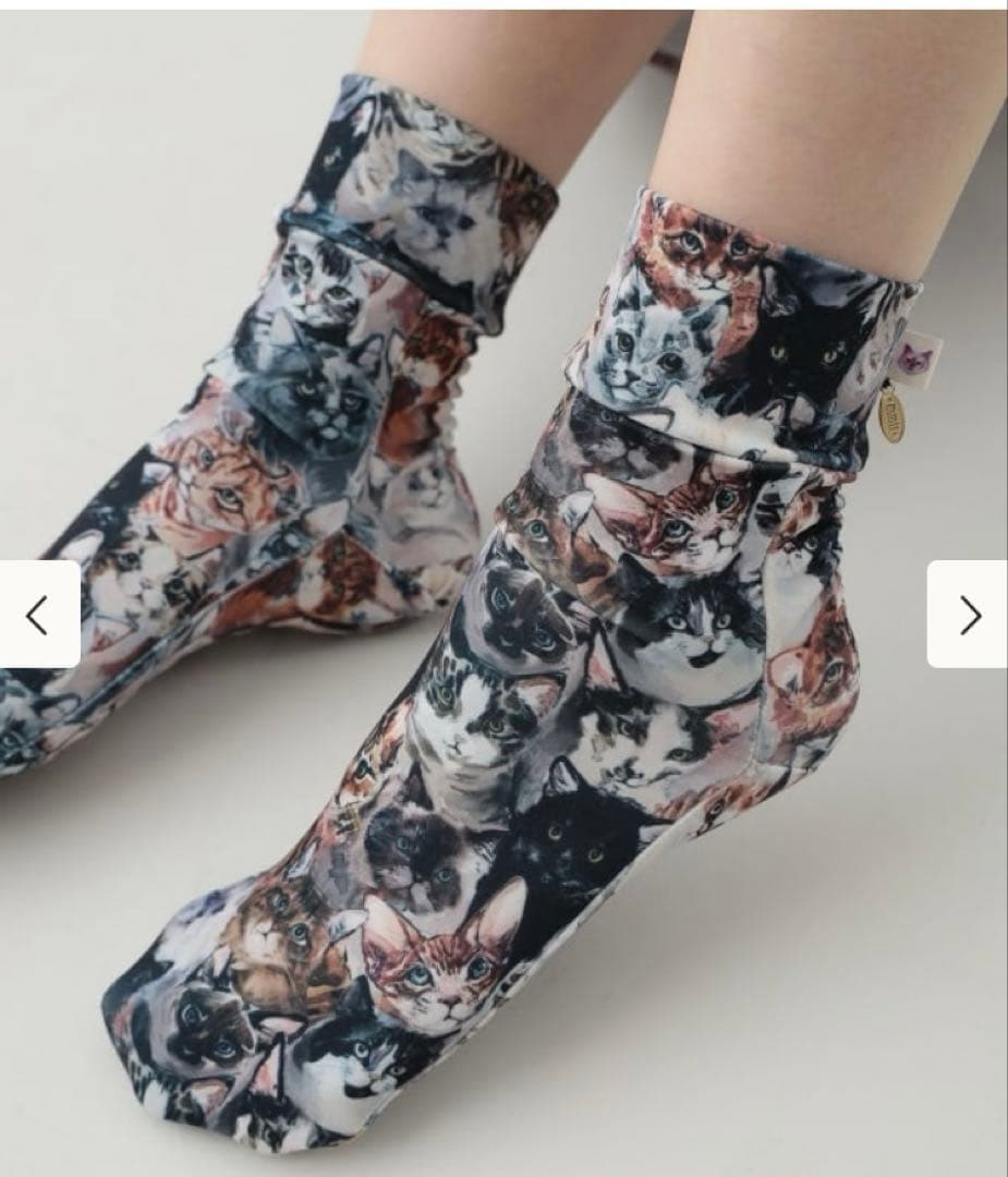 マミタス　mmts x unoaノースリ ワンピース 猫柄スカーフ靴下3点セット