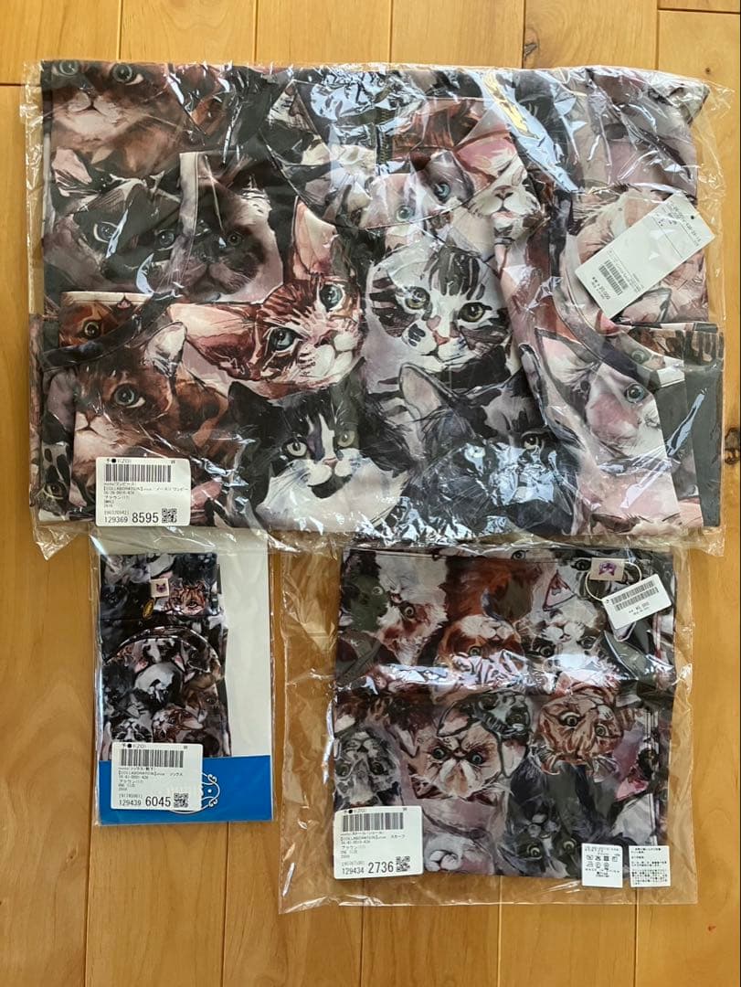 マミタス　mmts x unoaノースリ ワンピース 猫柄スカーフ靴下3点セット