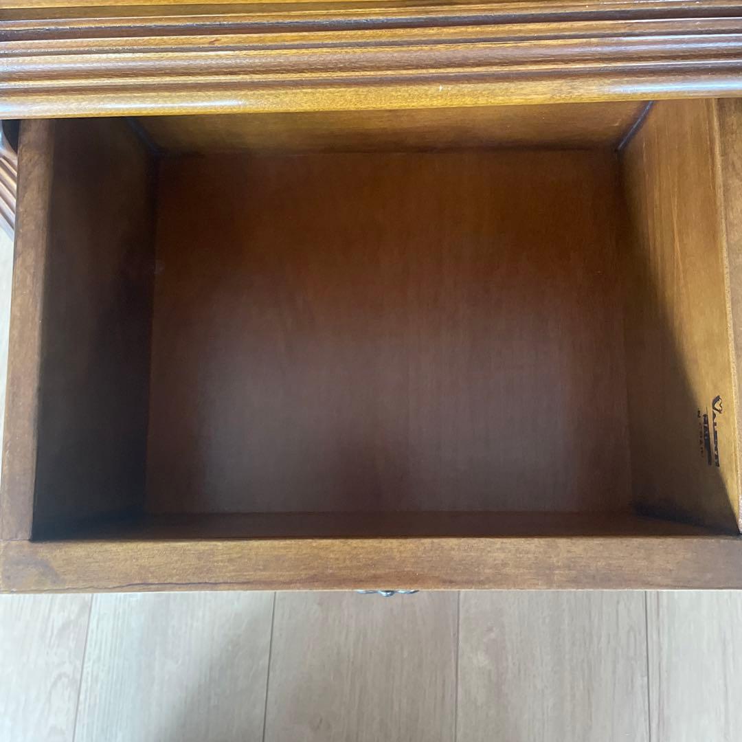 木製ブラウンチェスト バロッサバレンティ