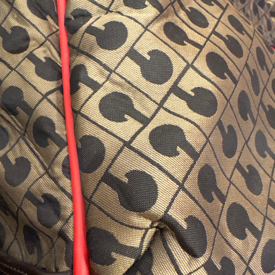 ゆうです。ゲラルディーニ キャリーケース 機内持込 南京錠 レザー レッド