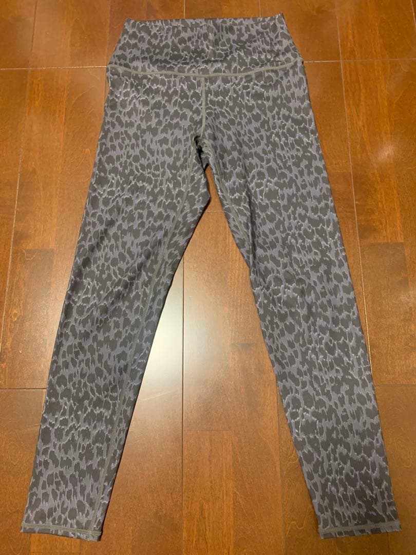【SUKALA】レオパードプリントベーシックレギンス　Lサイズ
