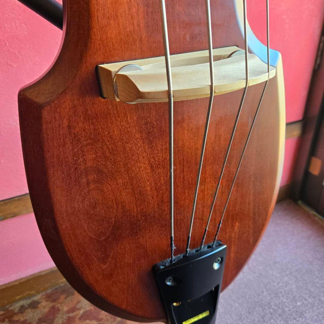 美品 Aria アリア アップライト ベース SWB 03 ケース付 送料込み