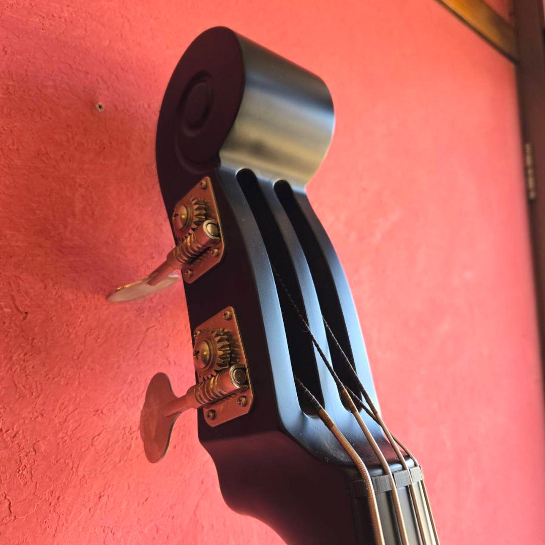 美品 Aria アリア アップライト ベース SWB 03 ケース付 送料込み