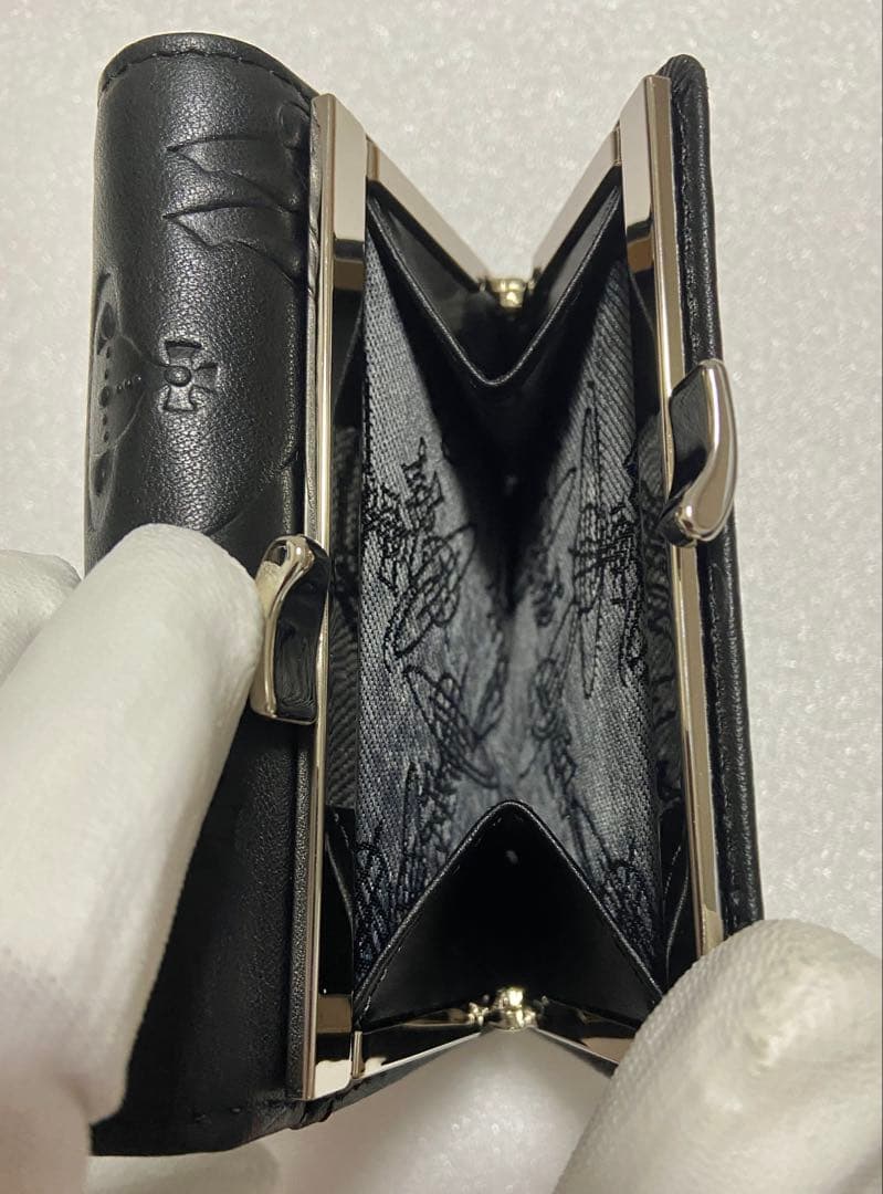 【さとゆか】Vivienne Westwood 三つ折り財布 ブラック