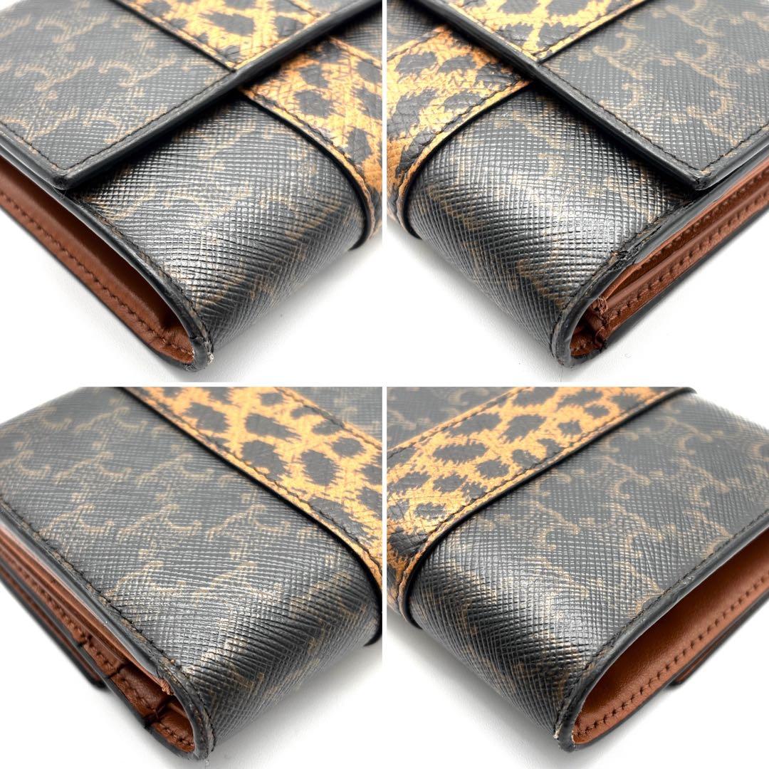 美品 セリーヌ 三つ折り財布 スモール トリフォールド トリオンフ ヒョウ柄