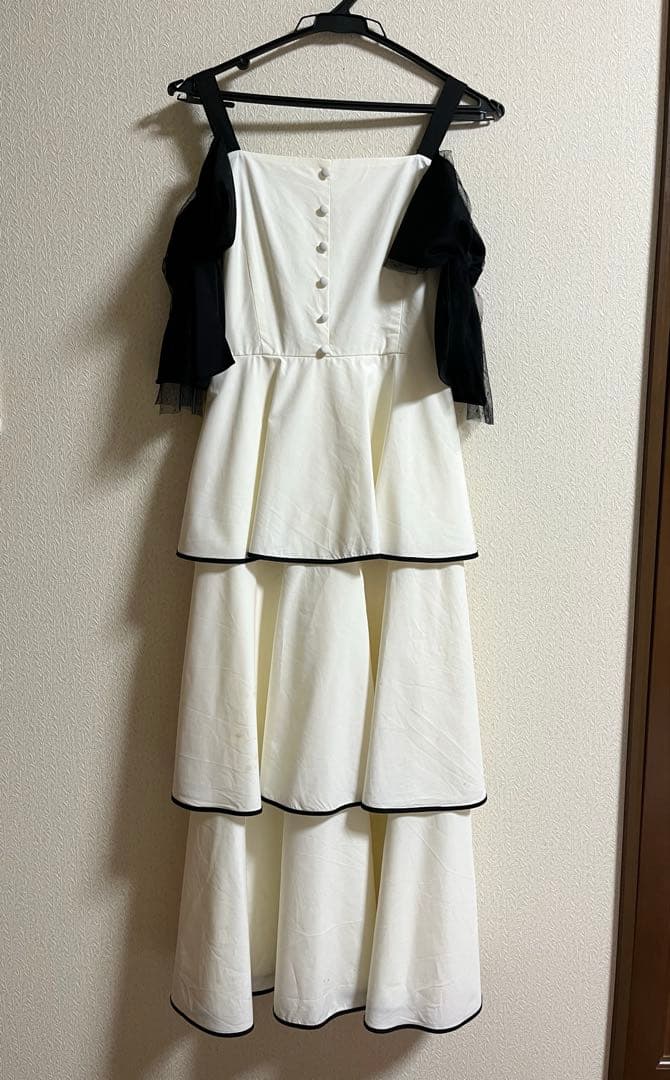 ♡お値下げ可♡ Mmeeme エムミーエメ フリルティアードワンピース