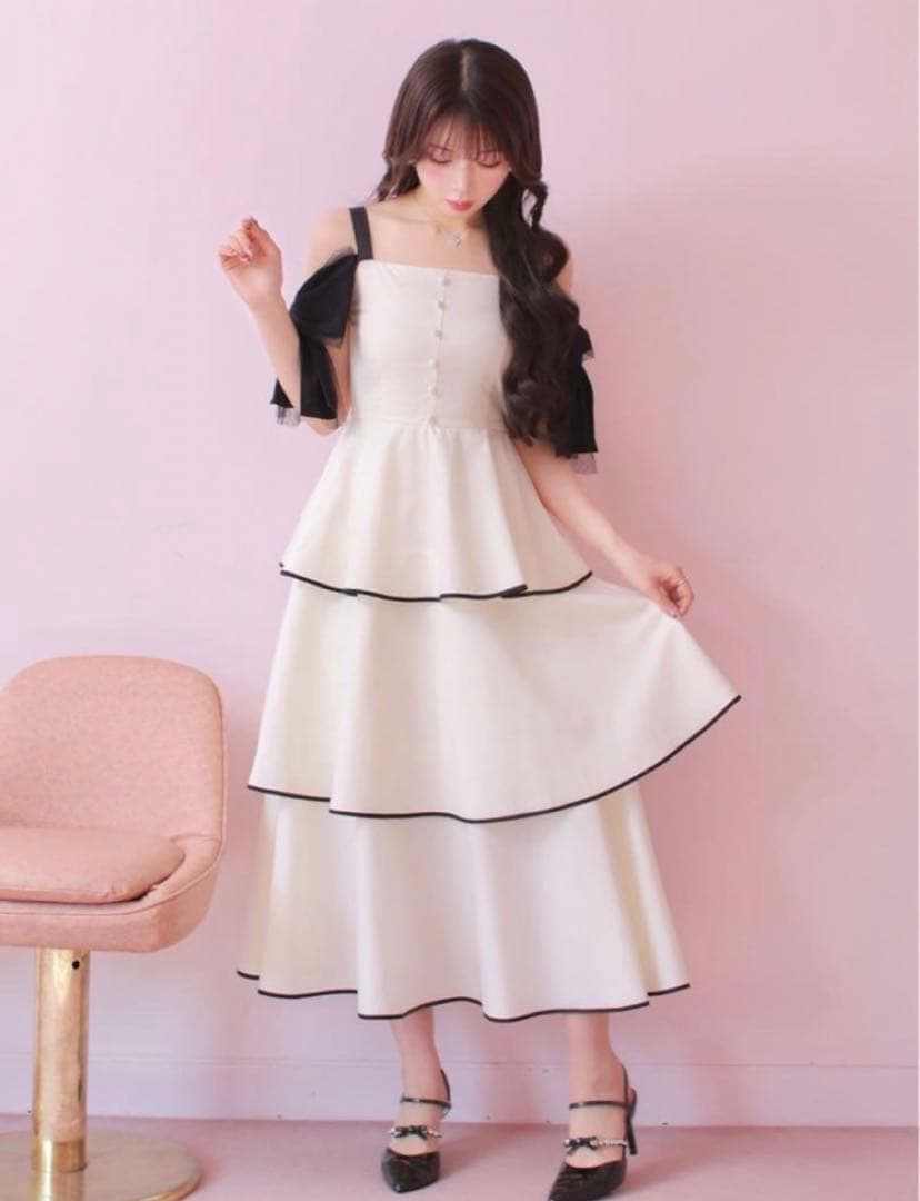 ♡お値下げ可♡ Mmeeme エムミーエメ フリルティアードワンピース