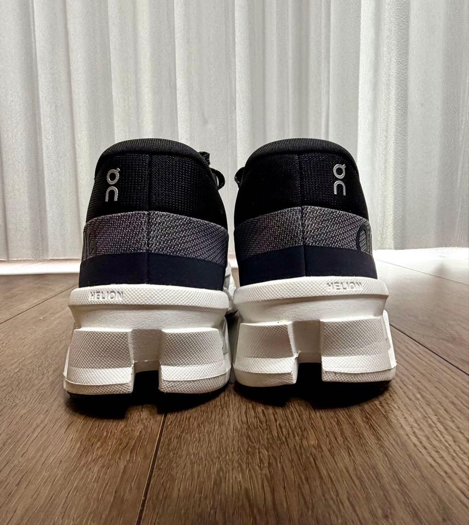 美品On オン Cloudmonster2 クラウドモンスター2 24cm