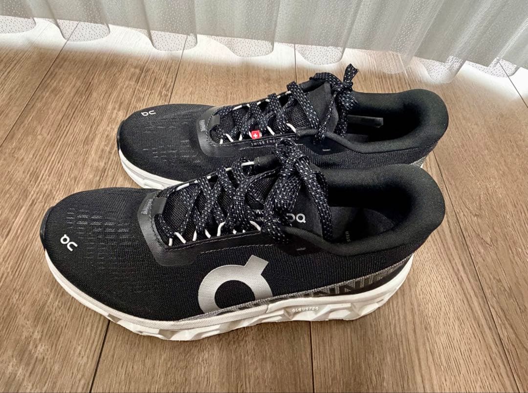 美品On オン Cloudmonster2 クラウドモンスター2 24cm