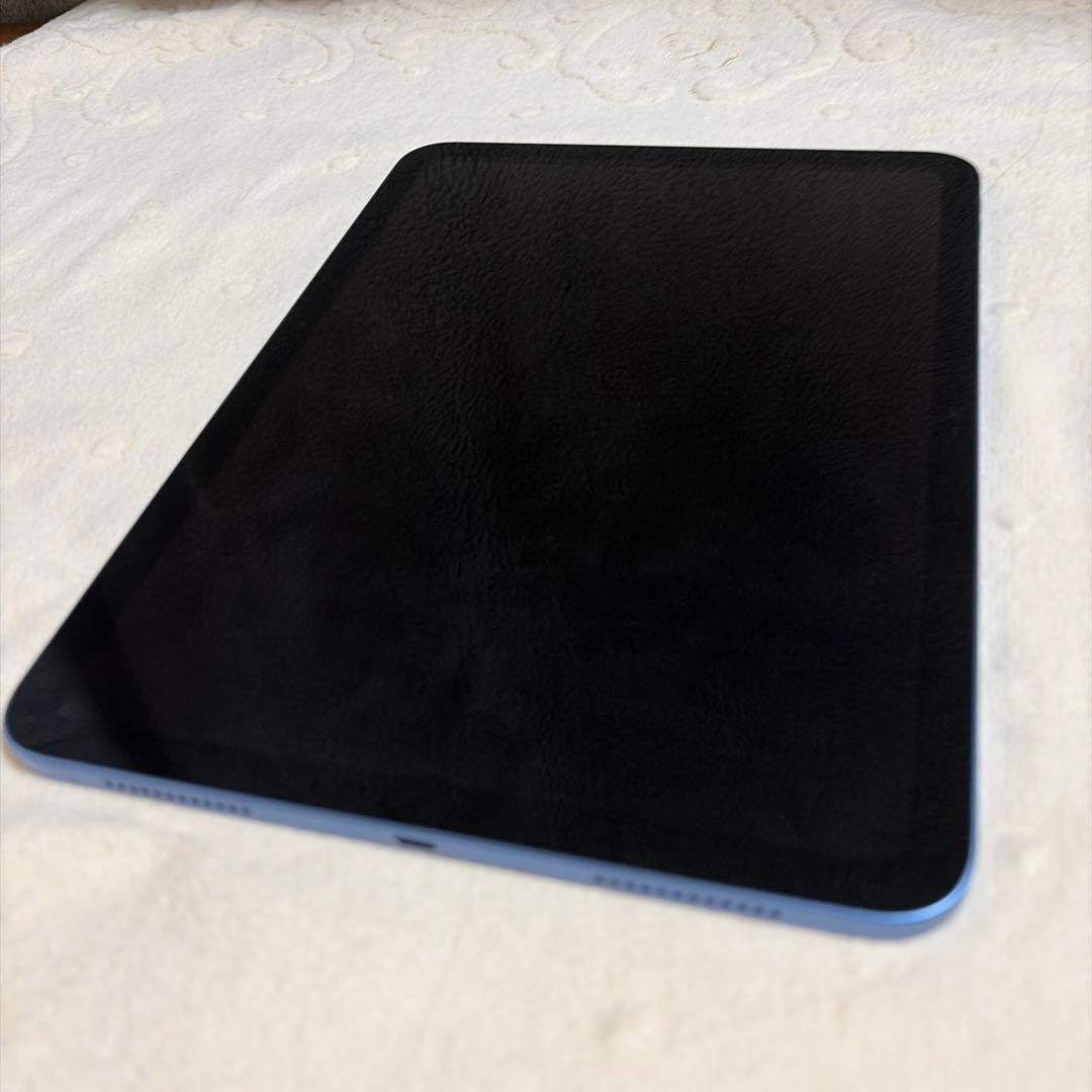 Apple iPad 第10世代 ブルー 64GB 本体