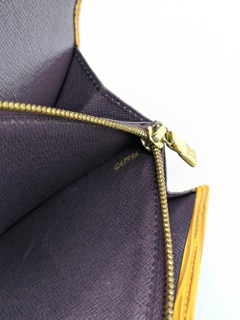 ルイヴィトン ポルトフォイユサラ エピ タッシリイエロー 0IN