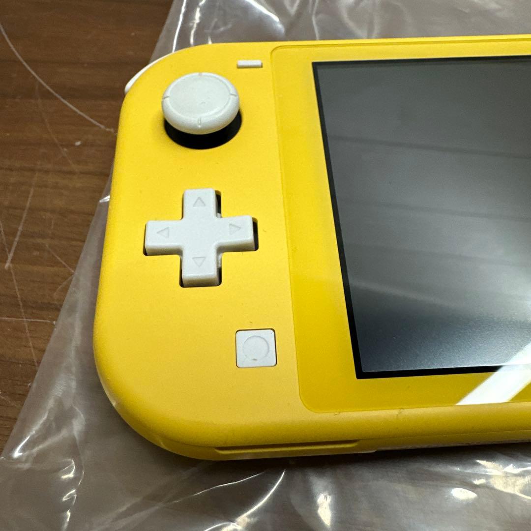 美品 Nintendo Switch Lite 本体 イエロー 完品