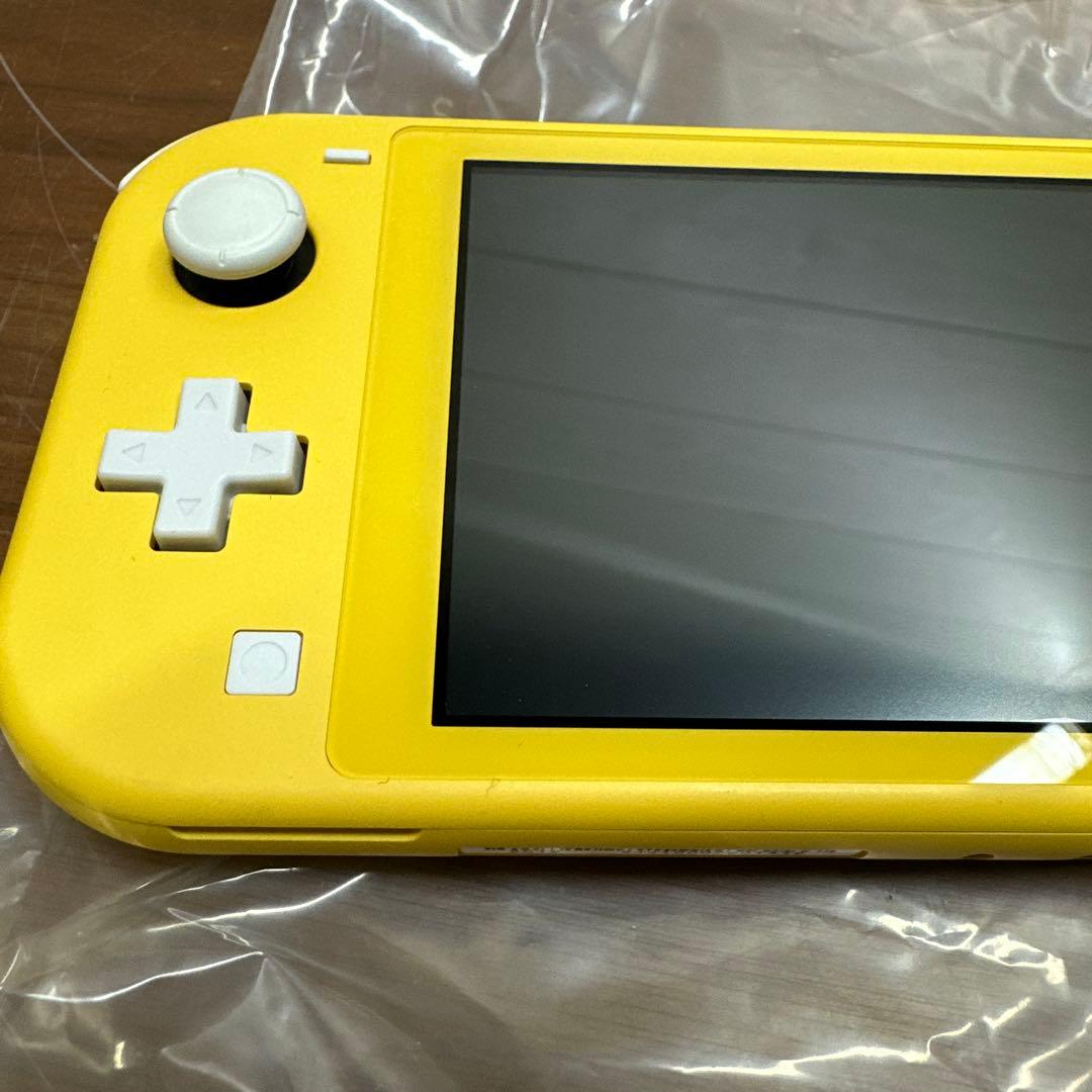 美品 Nintendo Switch Lite 本体 イエロー 完品