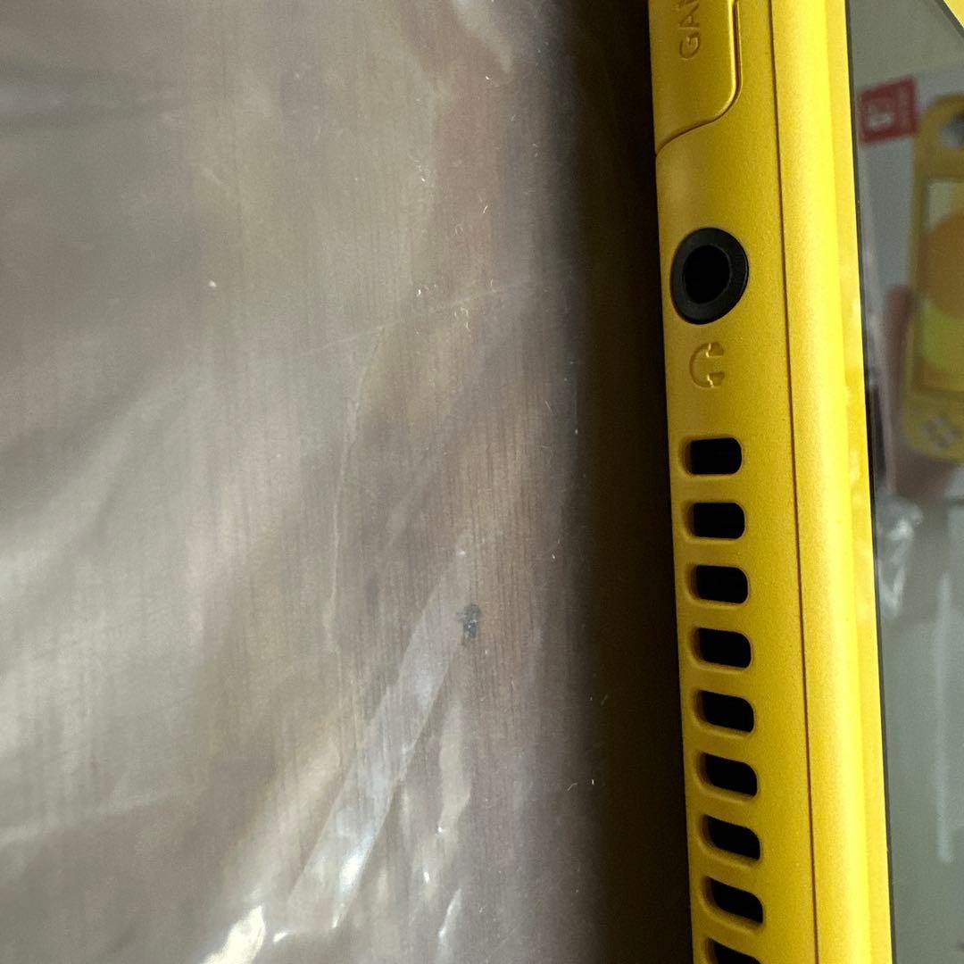 美品 Nintendo Switch Lite 本体 イエロー 完品