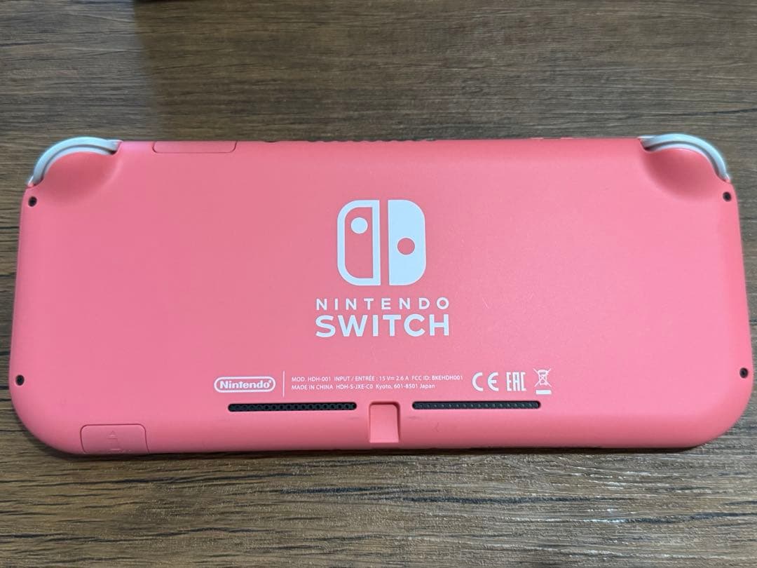 【美品】Nintendo Switch Lite ピンク　コーラル
