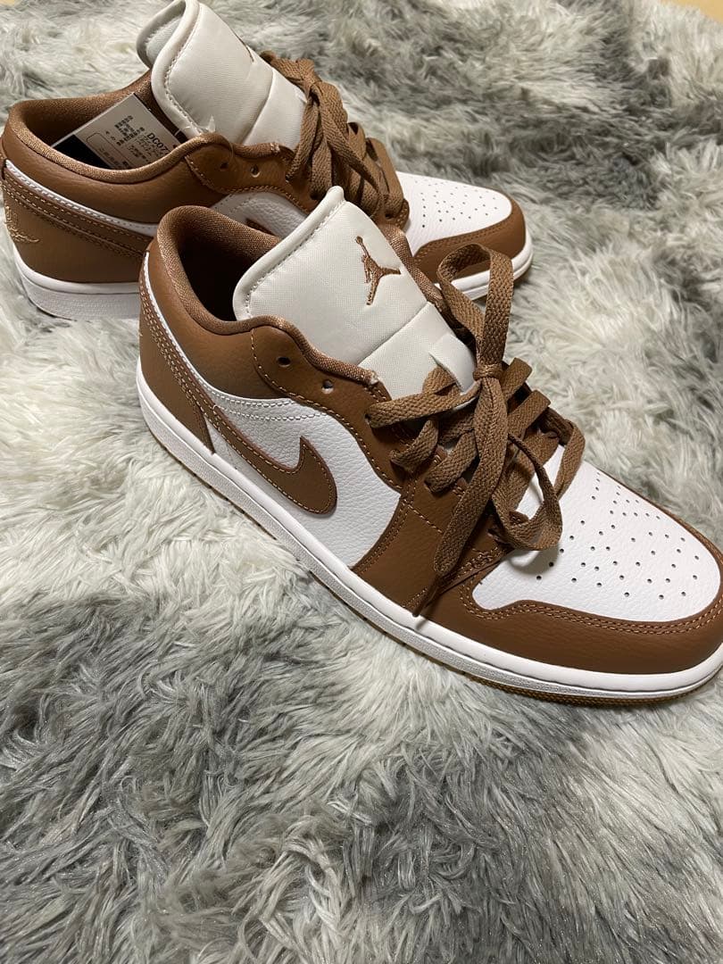 Nike Air Jordan 1 Low ブラウン/ホワイト