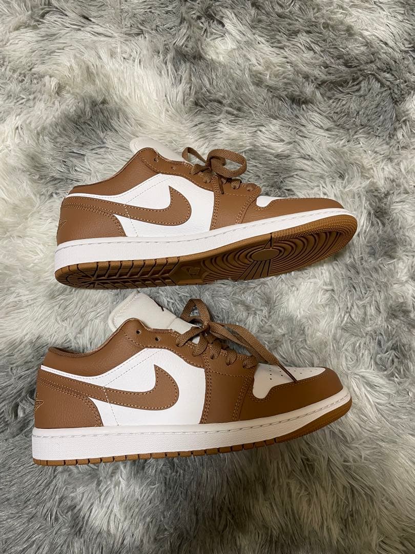 Nike Air Jordan 1 Low ブラウン/ホワイト