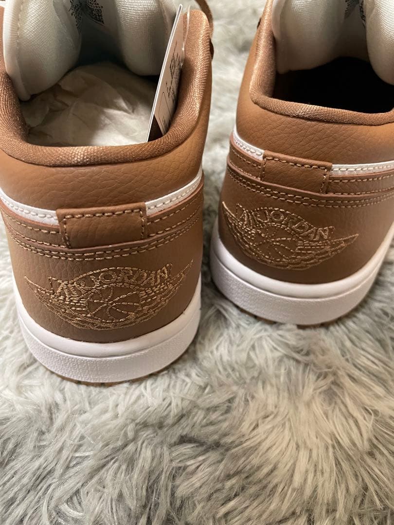 Nike Air Jordan 1 Low ブラウン/ホワイト