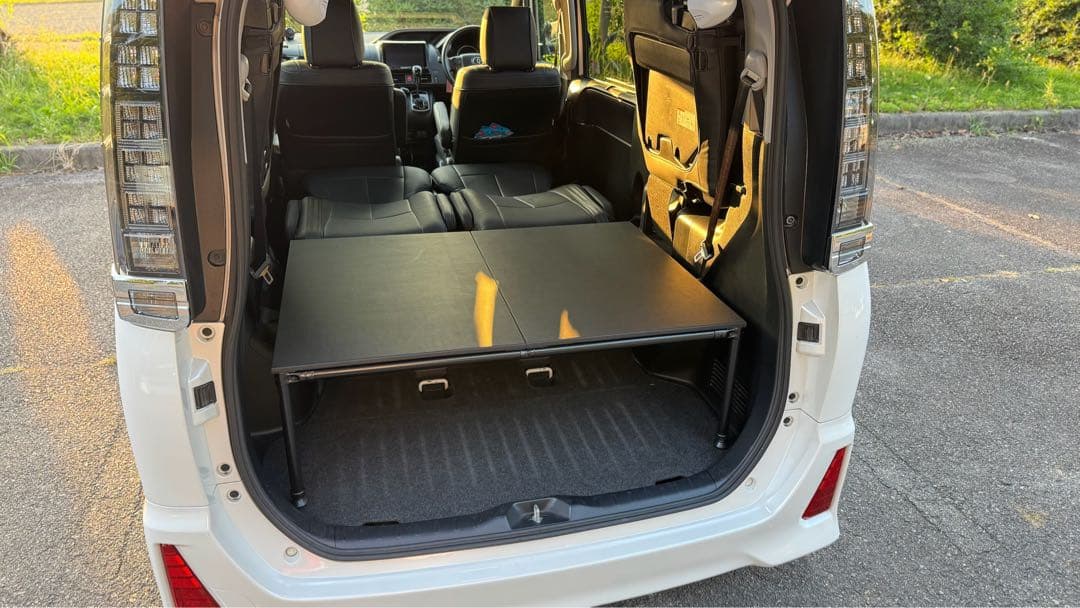 １セット限定価格　80ヴォクシー　収納・ベッドキット　ノア　エスクァイア