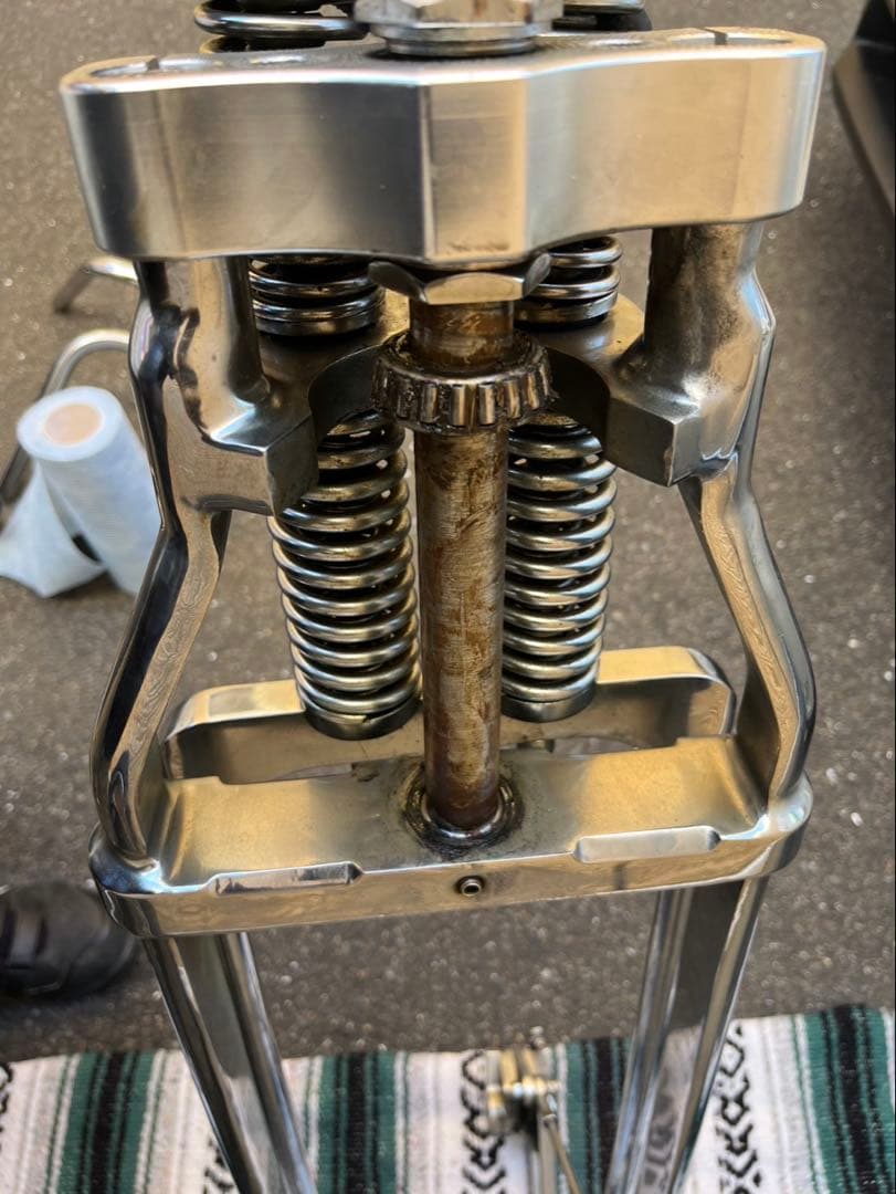 スプリンガーフォーク　ショベル　EVO