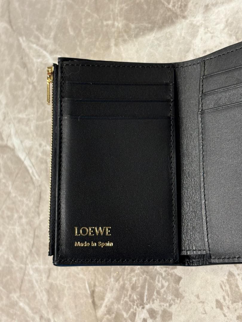 【未使用品】LOEWE ロエベ ペブル バーティカル ウォレット スモール