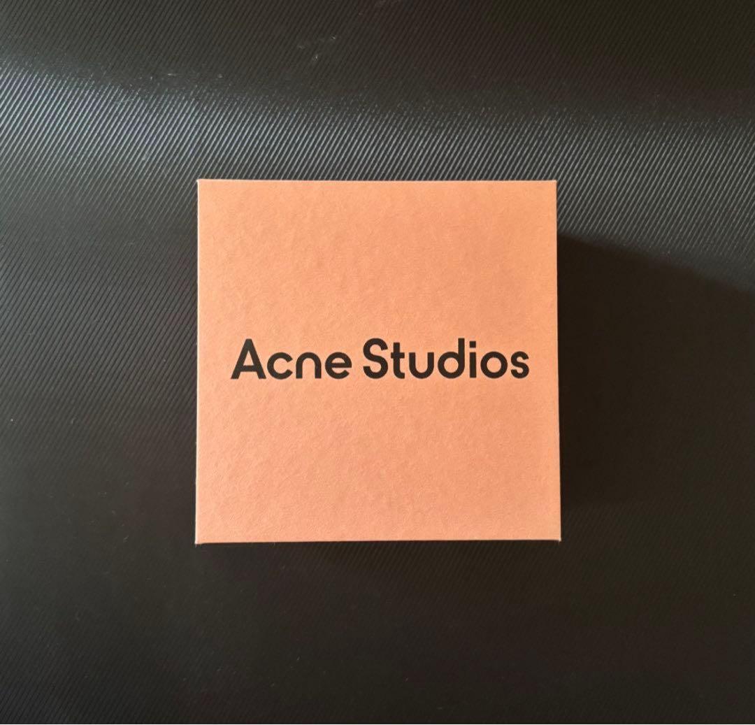 Acne Studios ピンク 三つ折り財布