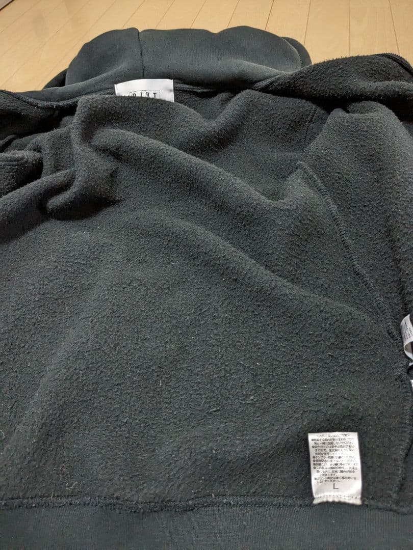 DIRT 100％ natural dirty グレムリン パーカー