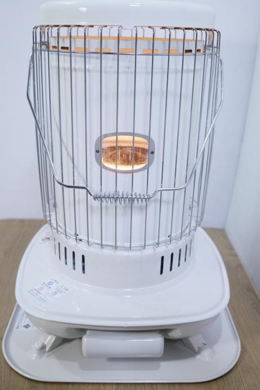 ◆コロナ石油ストーブ　SL-6623◆木造17畳、コンクリート23畳まで対応